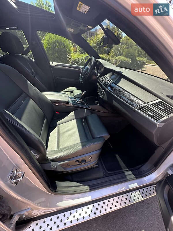 Внедорожник / Кроссовер BMW X6 2008 в Киеве