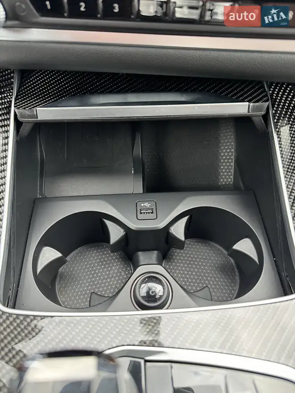 Позашляховик / Кросовер BMW X6 2022 в 