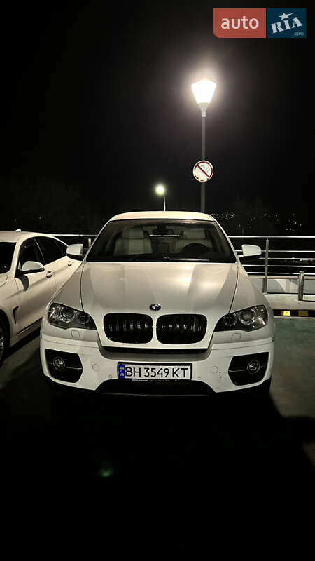 Позашляховик / Кросовер BMW X6 2010 в Одесі
