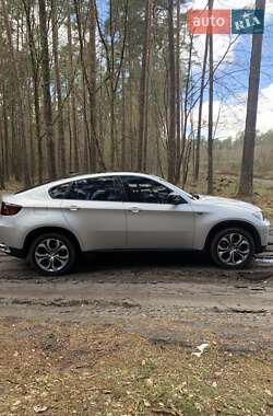 Позашляховик / Кросовер BMW X6 2011 в 