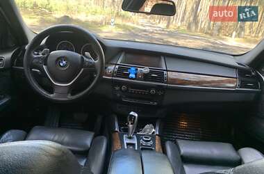 Позашляховик / Кросовер BMW X6 2011 в 
