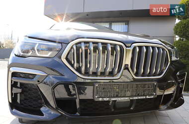 Позашляховик / Кросовер BMW X6 2022 в 