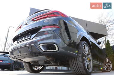 Позашляховик / Кросовер BMW X6 2022 в 