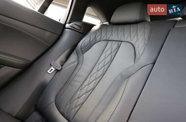 Позашляховик / Кросовер BMW X6 2022 в 