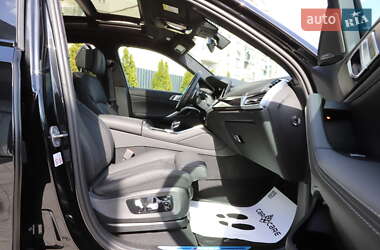 Позашляховик / Кросовер BMW X6 2022 в 