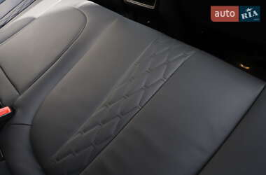 Позашляховик / Кросовер BMW X6 2022 в 