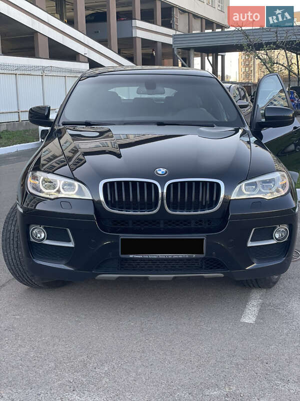 Внедорожник / Кроссовер BMW X6 2013 в Киеве