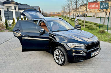 Внедорожник / Кроссовер BMW X6 2015 в 