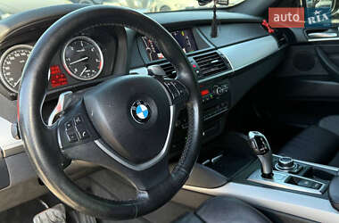 Позашляховик / Кросовер BMW X6 2011 в 