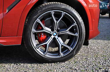 Позашляховик / Кросовер BMW X6 2022 в 