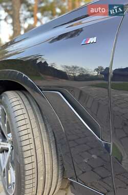 Позашляховик / Кросовер BMW X6 2022 в 