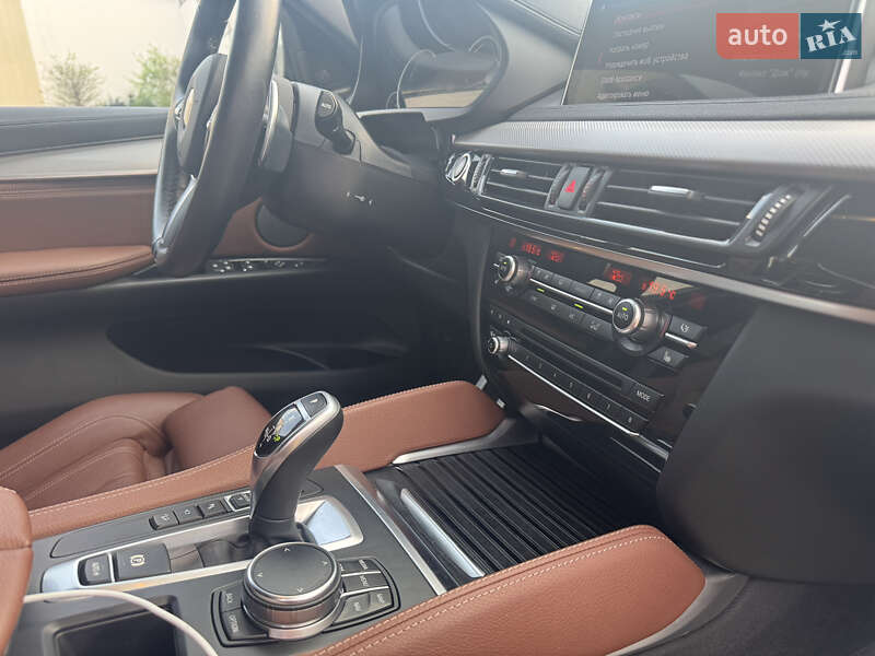 Внедорожник / Кроссовер BMW X6 2018 в Киеве