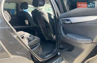 Позашляховик / Кросовер BMW X6 2015 в 