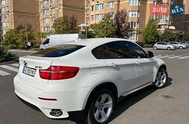 Позашляховик / Кросовер BMW X6 2010 в 