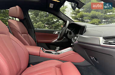 Позашляховик / Кросовер BMW X6 2022 в 