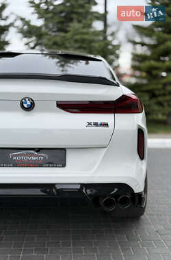 Позашляховик / Кросовер BMW X6 2022 в 