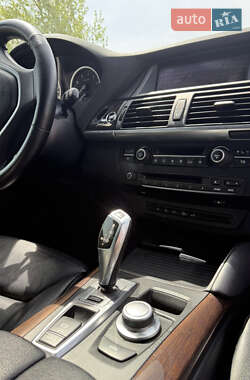 Позашляховик / Кросовер BMW X6 2008 в 