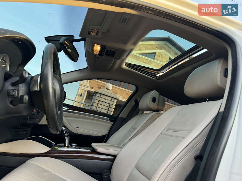 Позашляховик / Кросовер BMW X6 2009 в Новоселиці