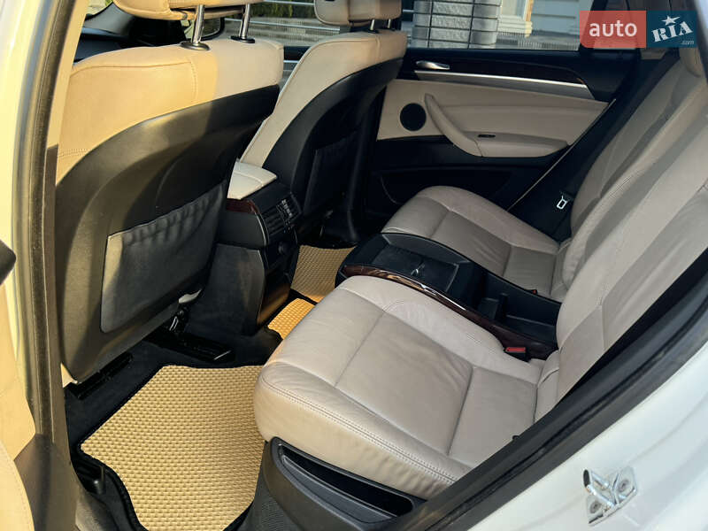 Позашляховик / Кросовер BMW X6 2009 в Новоселиці