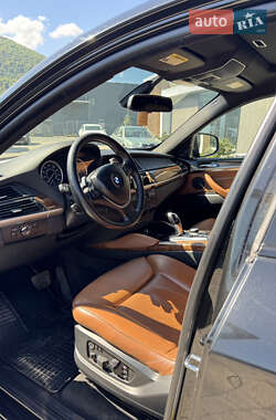 Позашляховик / Кросовер BMW X6 2008 в 