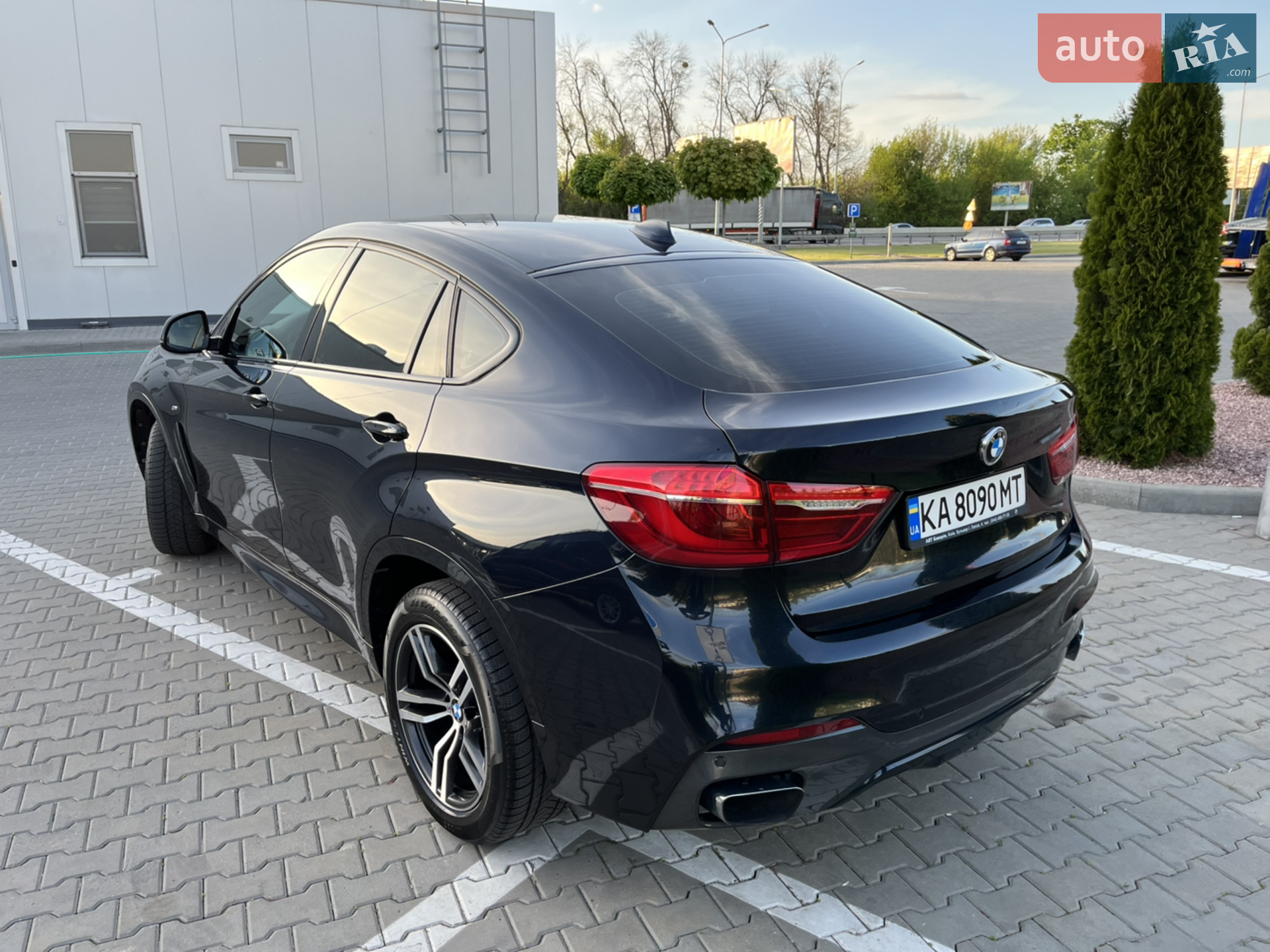 2016 BMW X6 - мініатюра 8