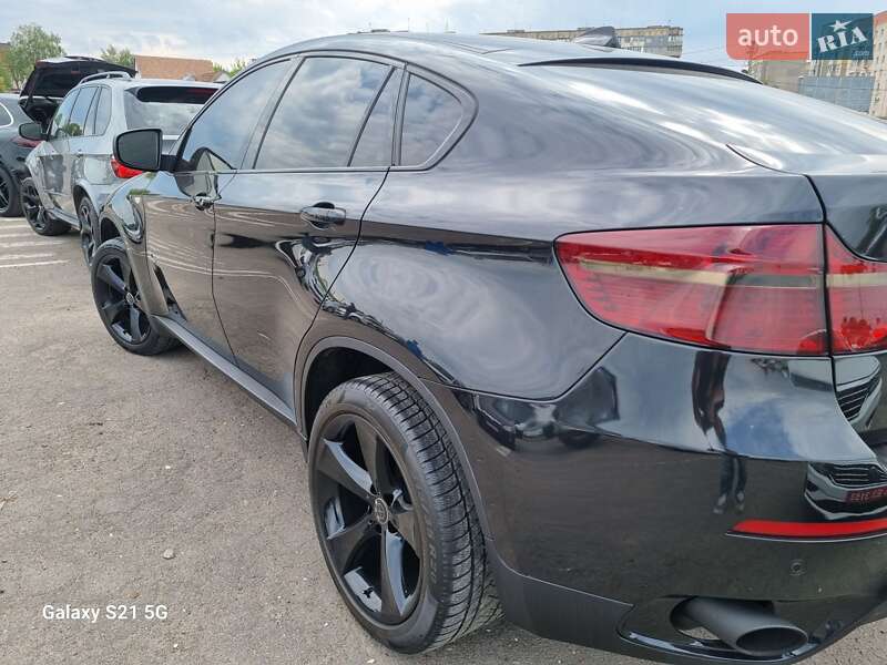 Внедорожник / Кроссовер BMW X6 2011 в Ровно