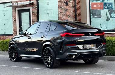 Позашляховик / Кросовер BMW X6 2024 в 