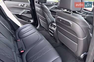 Позашляховик / Кросовер BMW X6 2024 в 