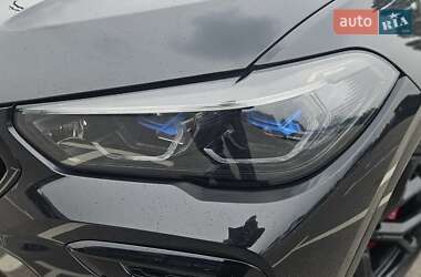 Позашляховик / Кросовер BMW X6 2022 в 