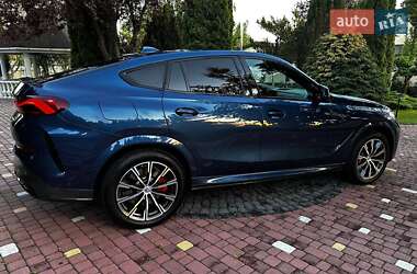 Позашляховик / Кросовер BMW X6 2022 в 
