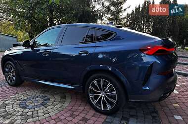 Позашляховик / Кросовер BMW X6 2022 в 