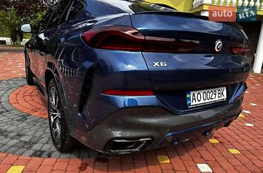 Позашляховик / Кросовер BMW X6 2022 в 