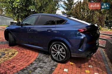 Позашляховик / Кросовер BMW X6 2022 в 