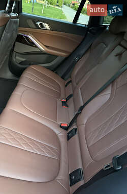 Позашляховик / Кросовер BMW X6 2020 в 