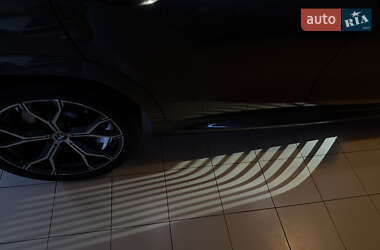 Позашляховик / Кросовер BMW X6 2020 в 