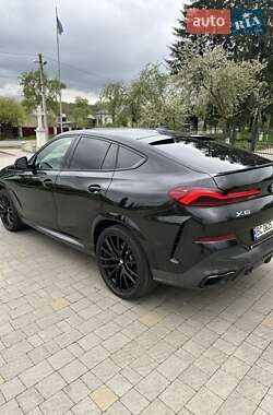 Внедорожник / Кроссовер BMW X6 2021 в 