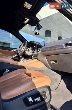 Внедорожник / Кроссовер BMW X6 2022 в 