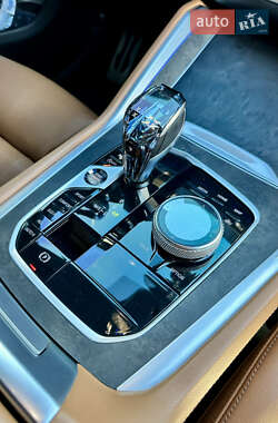 Внедорожник / Кроссовер BMW X6 2022 в 