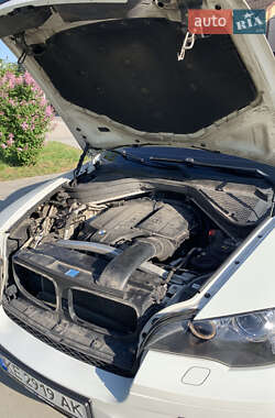 Внедорожник / Кроссовер BMW X6 2010 в 