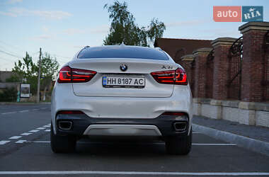 Внедорожник / Кроссовер BMW X6 2018 в 