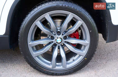 Внедорожник / Кроссовер BMW X6 2012 в 