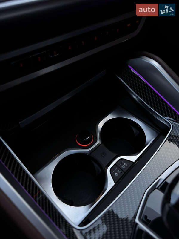 Позашляховик / Кросовер BMW X6 2021 в Києві