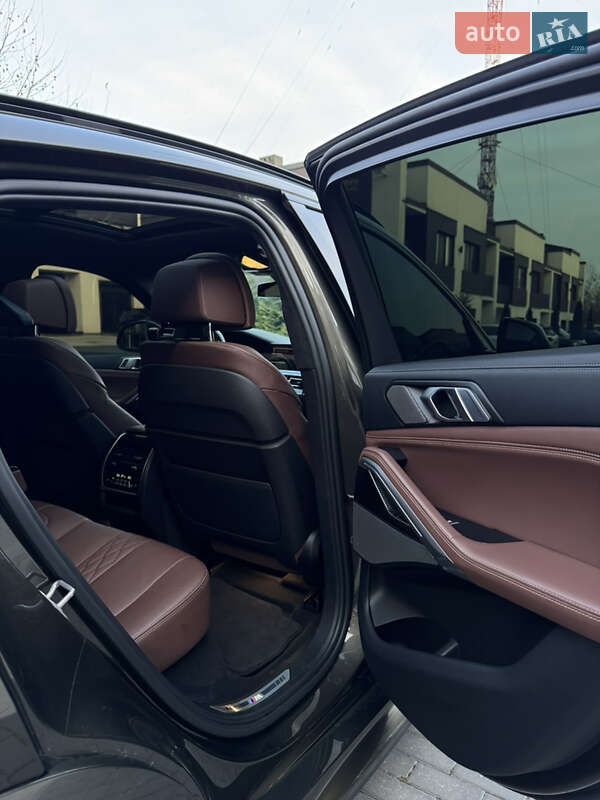 Позашляховик / Кросовер BMW X6 2021 в Києві