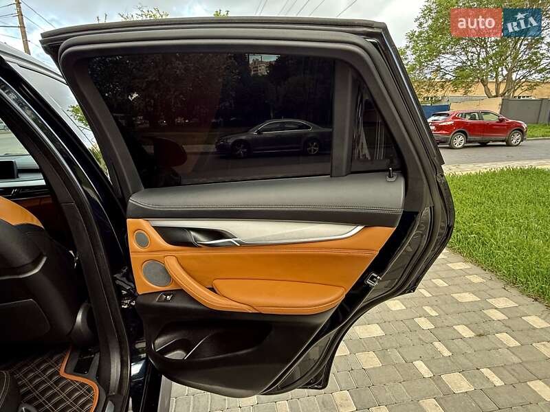 Внедорожник / Кроссовер BMW X6 2017 в Одессе