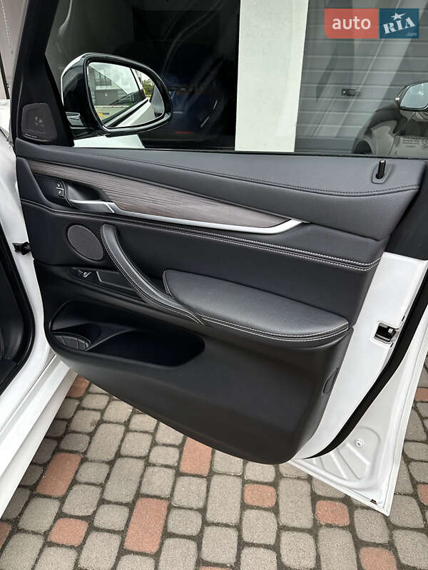 Внедорожник / Кроссовер BMW X6 2018 в Львове