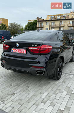 Позашляховик / Кросовер BMW X6 2016 в 