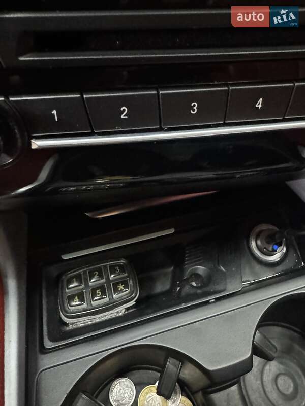 Внедорожник / Кроссовер BMW X6 2014 в Киеве