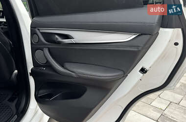 Внедорожник / Кроссовер BMW X6 2015 в 