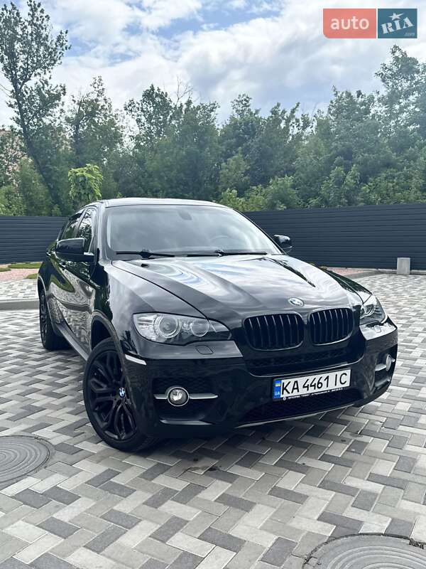 BMW X6 2011