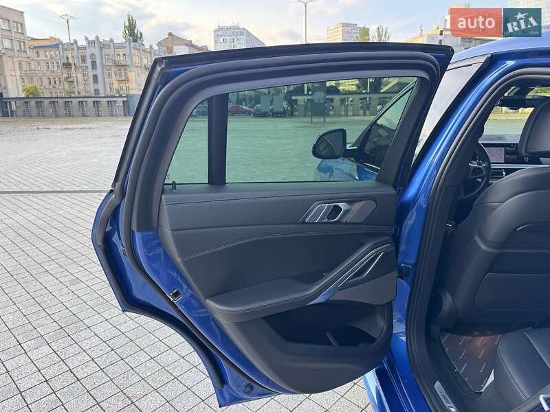 Внедорожник / Кроссовер BMW X6 2019 в Киеве